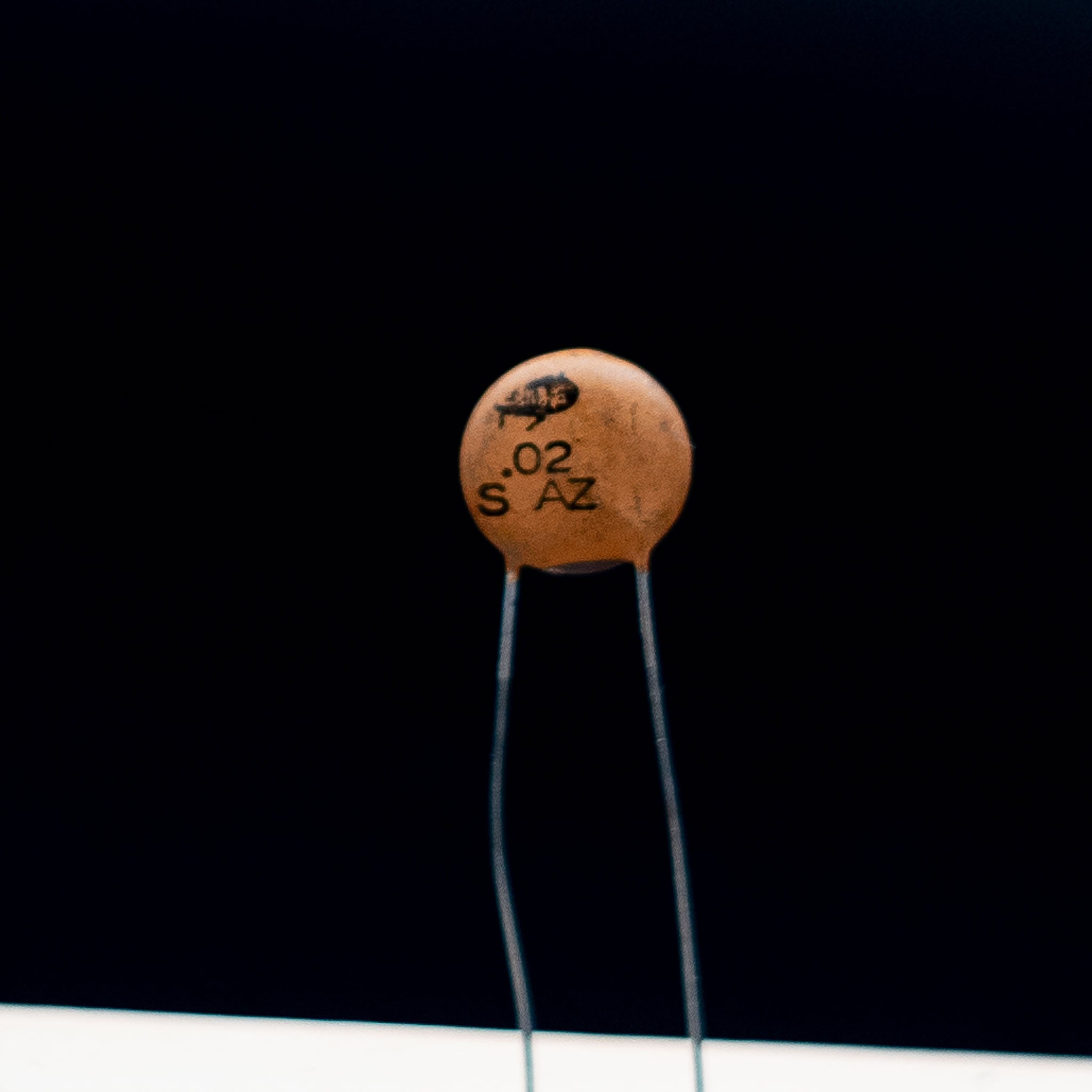 NOS Erie .02uf Ceramic Disc Kondensator 60's