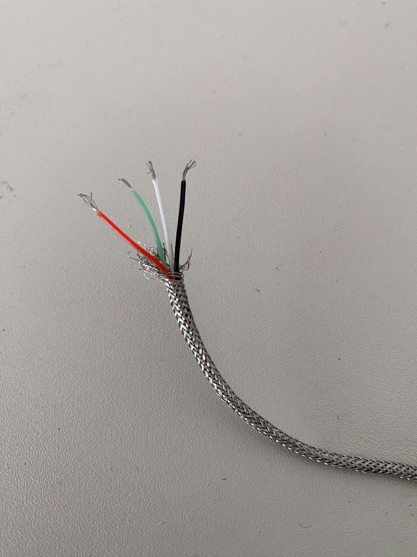 4-cond. met. braided shield wire