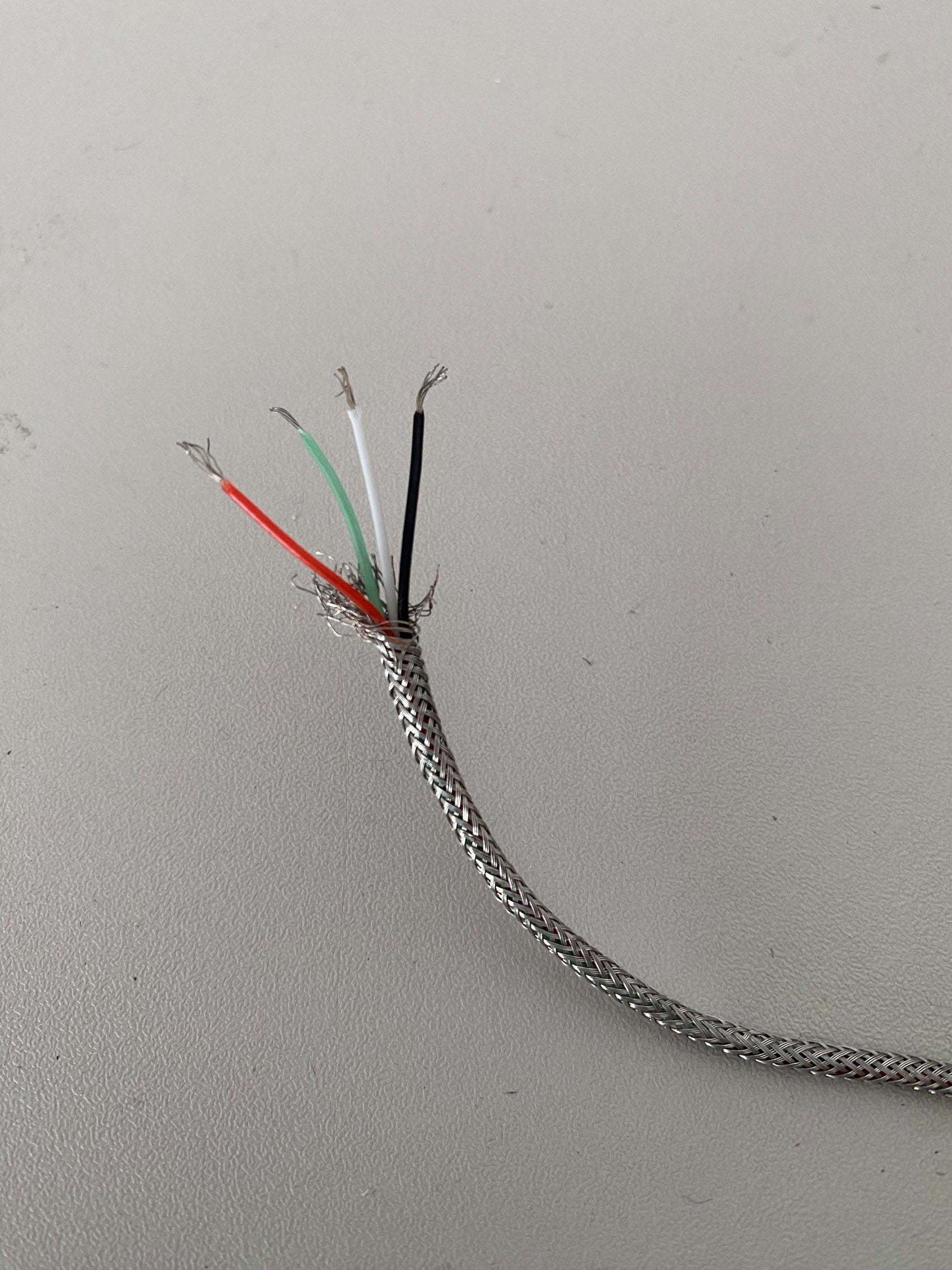 4-cond. met. braided shield wire